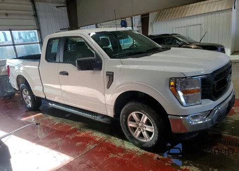 2021 Ford F150 Super Cab z USA, uszkodzony, nr VIN 1FTEX1EP1MFC43526